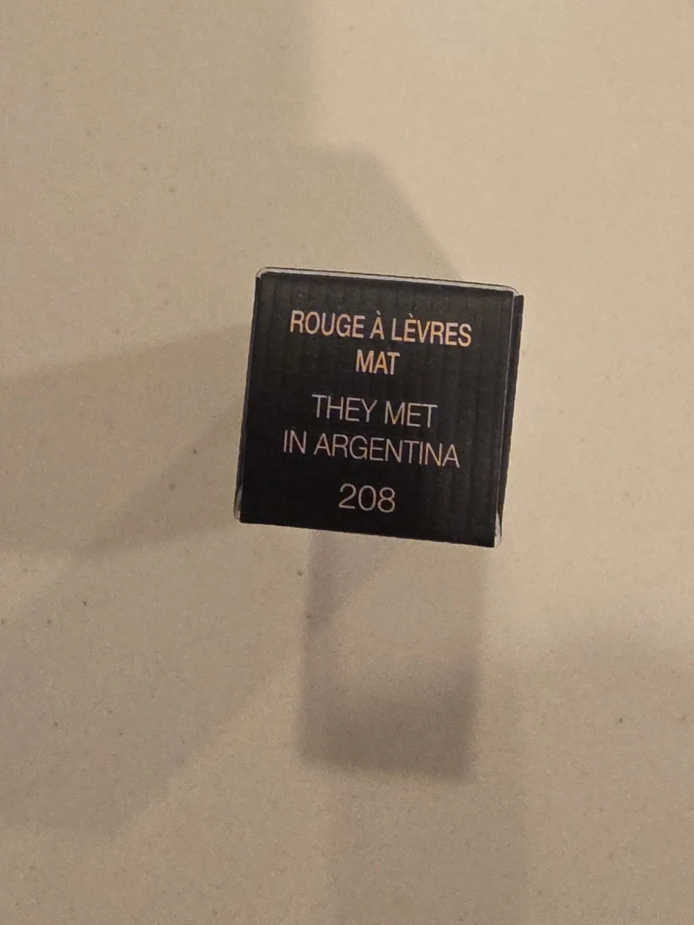 GUCCI Lipstick BNIB Rouge matte They Met In Argentina 208 deluxe travel